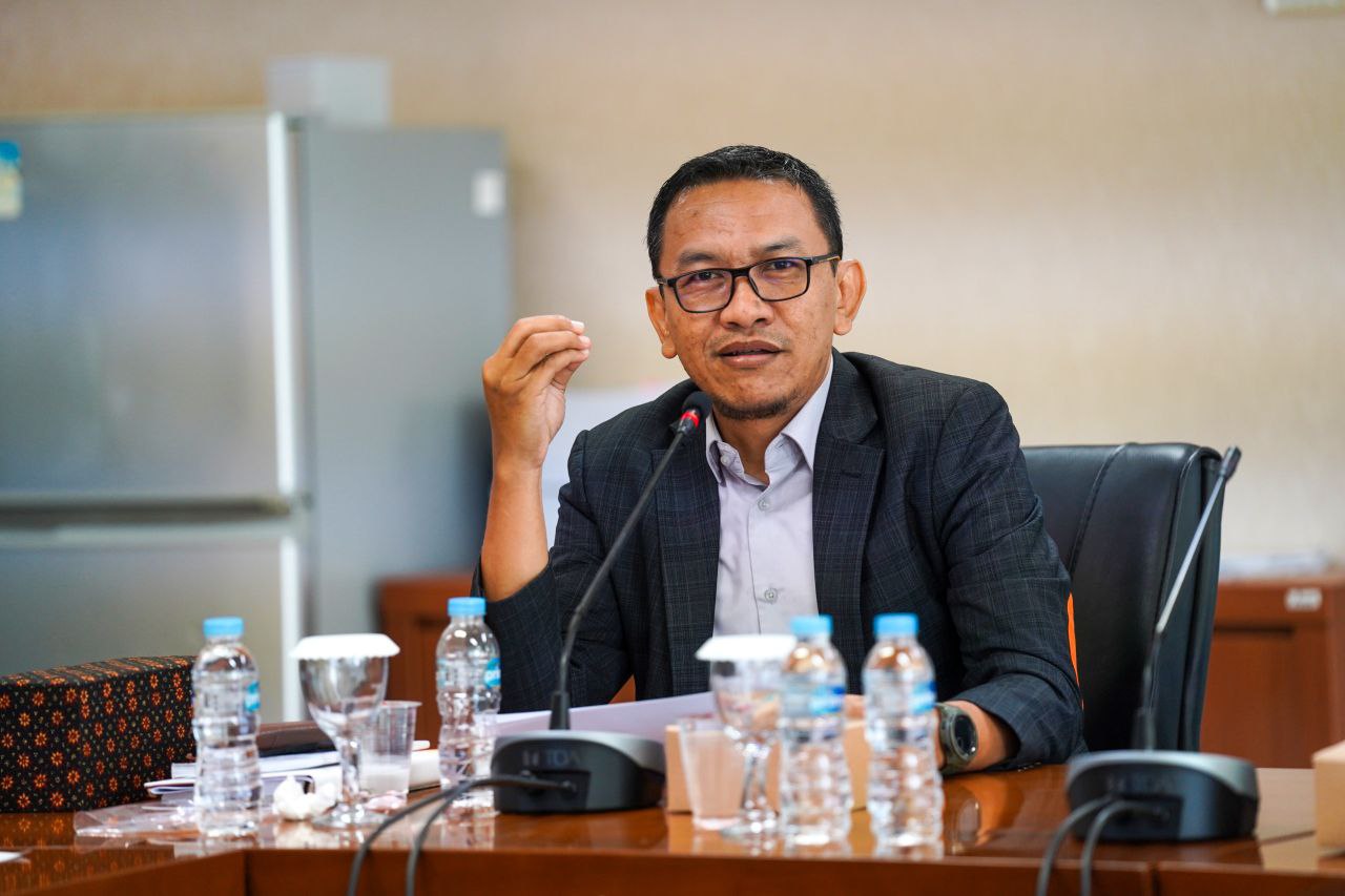 Dody Hikmawan Dorong Penguatan Badan Kehormatan untuk Tingkatkan Kinerja dan Jaga Marwah DPRD Dody Hikmawan Dorong Penguatan Badan Kehormatan untuk Tingkatkan Kinerja dan Jaga Marwah DPRD